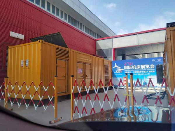 当雄发电车出租-发电机无电压或电压太低怎么办？