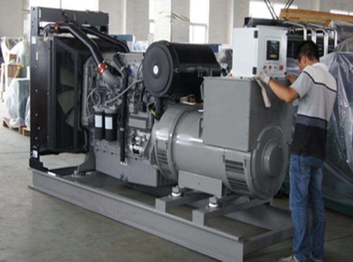 当雄柴油发电机空气滤清器堵塞会对发电机组产生哪些影响？