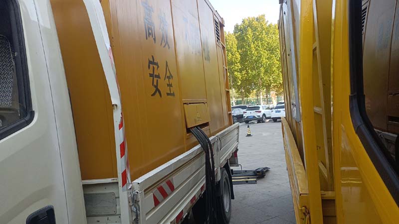 当雄如何判断柴油发电机组和UPS电源的切换时间是否符合要求？